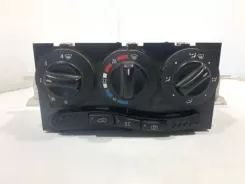 Панель кондиціонера Mercedes-Benz A W168 1688300485 0121899 479703997