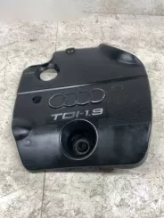Audi A3 S3 8L Верхня кришка двигуна 038103925A 054276AB 012784B