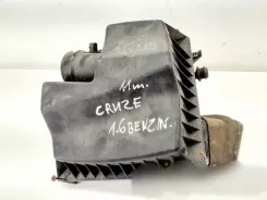 Корпус повітряного фільтра Chevrolet Cruze 13272754 1029771S01