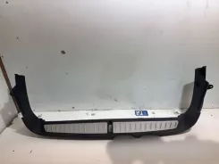 BMW 5 G30 G31 Кришка ременя багажника 7387530 0049440 03104105