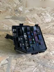 Блок запобіжників Honda CR-V / Комплектний 08swye01 0085410809030066