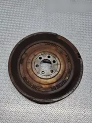 Маховик Volkswagen Polo IV 9N3 045105273D