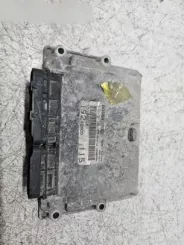 Контролер / модуль ЕБУ Fiat Stilo 0281011421 1039S02356