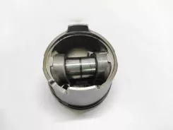 Поршень Mitsubishi Pajero 061106 0611062