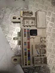 Блок запобіжників Volvo S40 / Комплектний 31254749 09433765 519096812