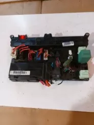 Рама BMW X5 E53 / Модуль запобіжників 8384525 03062002 518757109