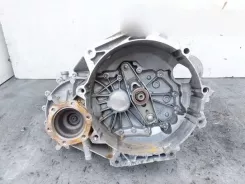 Volkswagen Taigo 5-ступінчаста механічна коробка передач 0AJ300044A USN