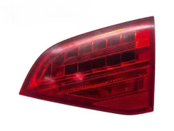 Audi A4 S4 B8 8K Ліхтарі кришки заднього багажника 8K9945094B 021009R 21968006