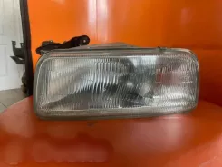 Фара Daihatsu Applause 10051272 1005127