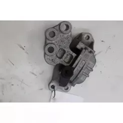 Кронштейн/кріплення двигуна Fiat 500X 00520497430