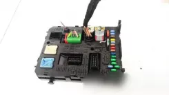 Блок запобіжників Citroen C5 / Комплектний 966405908001 00220708