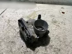 Дросельна заслінка Toyota Avensis T250 220300T050 0G29 00780