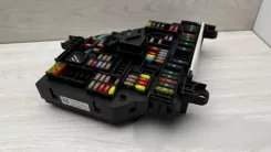 Рама / Модуль запобіжників BMW 5 F10 F11 217033452F 01065323 9234423