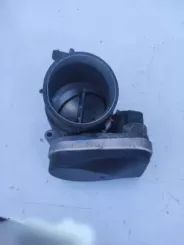Дросельна заслінка BMW 5 E60 E61 7516946 08238420001 080606