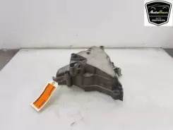 Кронштейн двигуна Audi A3 S3 8V 04E199275