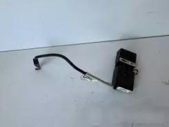 Підсилювач антени Tesla Model S 101200201B