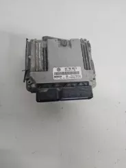 Контролер / модуль ЕБУ Volkswagen Golf V 03C906056H 1039S04545 0261S02004
