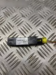 Датчик удару подушки безпеки Volvo S60 8622365 006871 010405