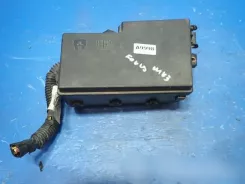 Блок запобіжників Ford Focus / Повний комплект AV6T-14A067-AC 061545