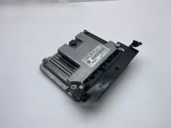 Контролер / модуль ЕБУ Audi Q3 8U 8U0907115J 0261S09409