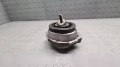 Кронштейн двигуна BMW X5 E53 6758428 04062004