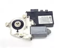Моторчик склопідйомника передніх дверей Citroen C5 9637541280 104994105990185200