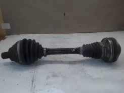 Skoda Octavia Mk2 (1Z) Передній піввісь 5Q0407271AQ 0300084493