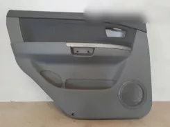 KIA Carens I Бічні панелі / Обшивка дверей / Комплект 0K2FB-68550Z6