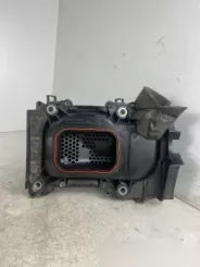 Резонатор / повітрозабірник Volkswagen Tiguan 03C145650B 03C130502K
