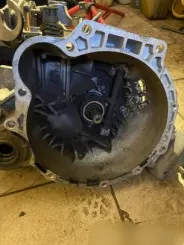 5-ступінчаста механічна коробка передач Hyundai Coupe J71775 066471
