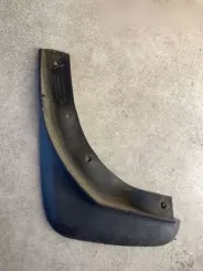 Передні бризковики Volvo S40 08698143