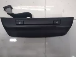BMW 1 E81 E87 Перемикачі підігріву сидінь 6131694925802 03743630