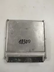 Блок керування двигуном Mercedes-Benz C W203 A0001531979 0281010222