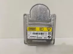 Блок керування подушками безпеки BMW 1 F20 F21 6865298 34526865298 0265020424