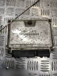 Контролер / модуль ЕБУ Volkswagen Golf IV 036906032L 0261207189