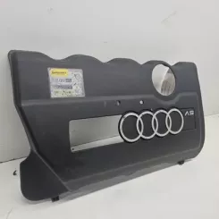 Верхня кришка двигуна Audi A4 S4 B5 8D 058103724C