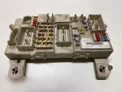 Блок запобіжників Ford Focus / Комплектний 7M5T14A073fb 519256101 050907