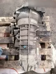 Audi A4 S4 B5 8D Автоматична коробка передач 1060401 0360339 5PH19