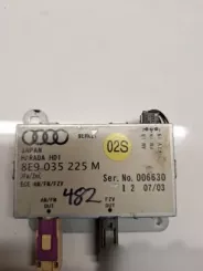 Підсилювач антени Audi A4 S4 B6 8E 8H 8E9035225M 006630