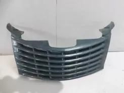 Решітка радіатора Chrysler PT Cruiser 05080979AA DG4102001