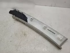 Volkswagen PASSAT B6 Кришка стійки лобового скла / A 107153