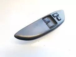 Кнопки вікон Toyota Yaris 0113b99 011-3b99