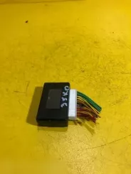 Контролер Toyota iQ / Модуль керування телефоном 0141565Z01