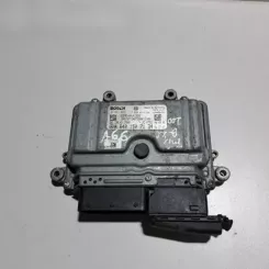 Блок керування двигуном Mercedes-Benz A W169 A6401507134 1039S24379 0281015117