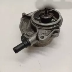 Вакуумний насос Audi A6 S6 C6 4F 057145100AE 07T036 700906100