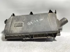 Корпус повітряного фільтра Volkswagen Golf IV 036129611am