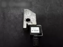 Датчик удару подушки безпеки Volvo S60 8691736 8691734 05W502