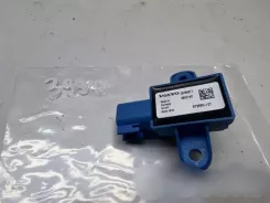 Датчик удару подушки безпеки Volvo XC60 30798511 090219C 973580101