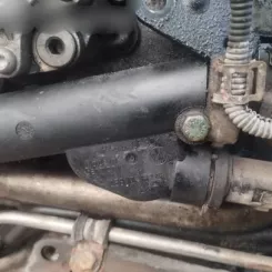 Шланг / трубка радіатора Volkswagen Golf V 03812132g