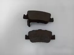 Задні гальмівні колодки Toyota Auris 150 0446602181 0446602180